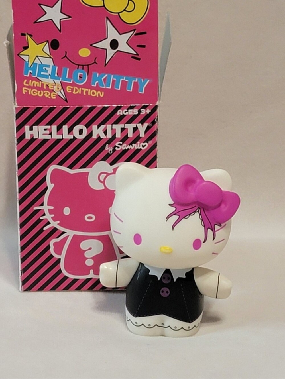 RARE Hello Kitty goth urban outfitters vinyl figure blind box series 2 Sanrio